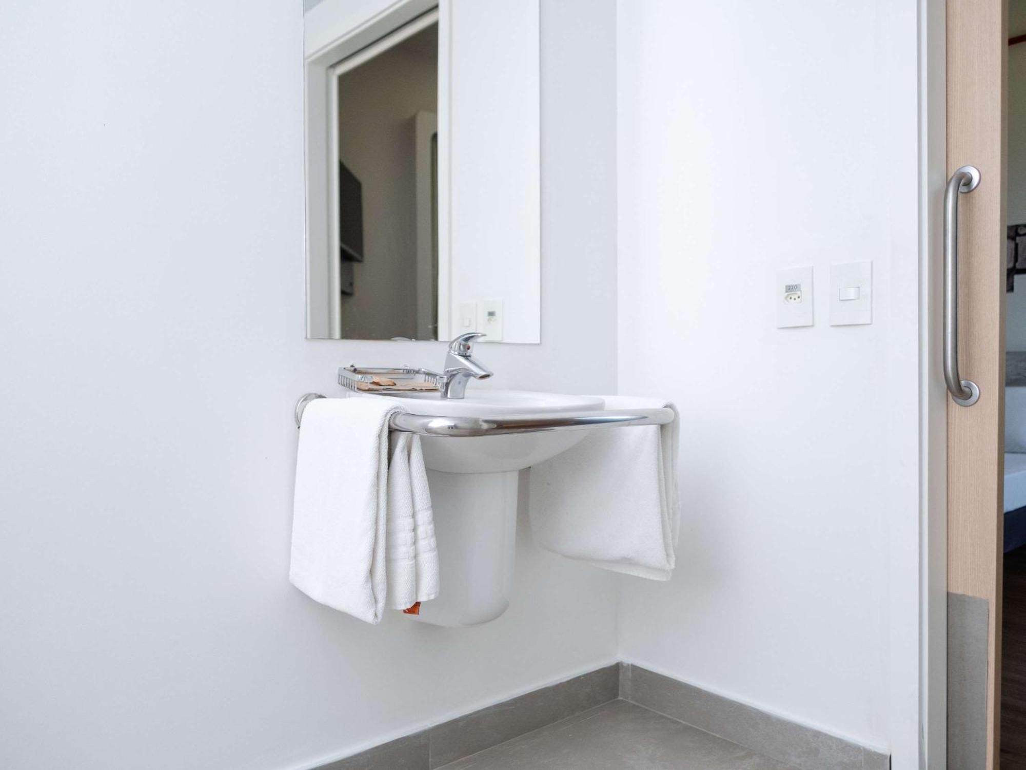 Ibis Budget Сорокаба Экстерьер фото